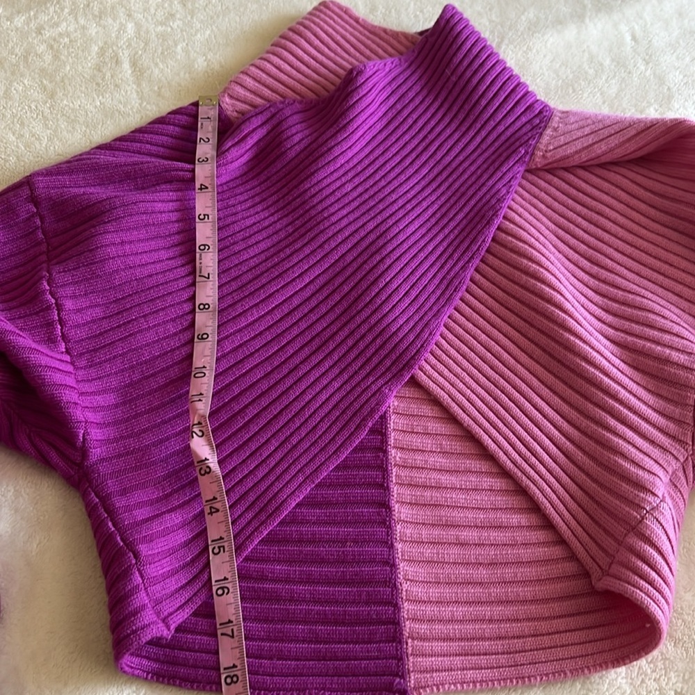 Amur Pink and Purple Cropped Sweater - Picture 3 of 10